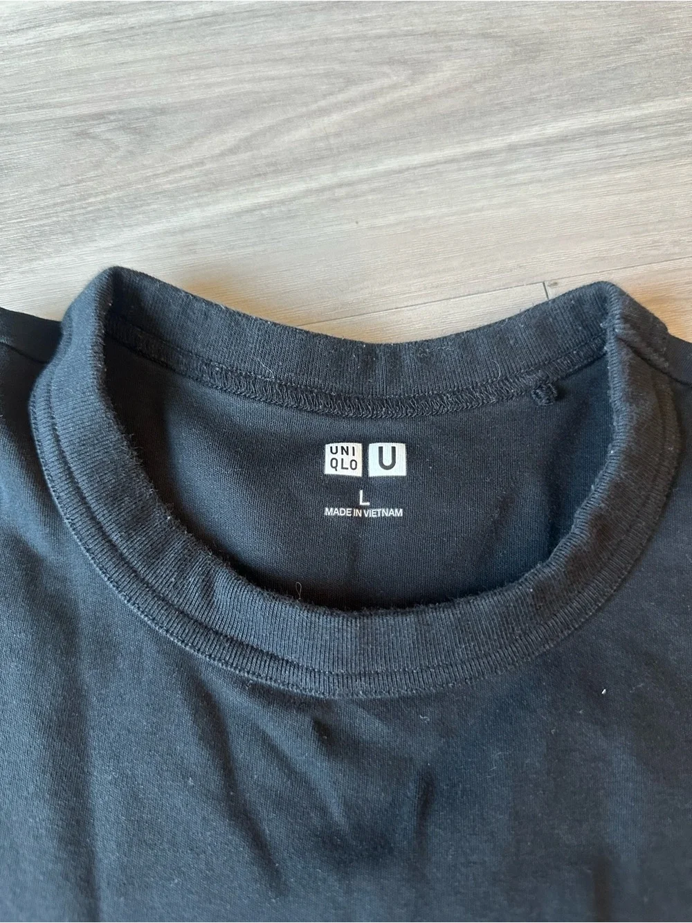 UNIQLO black tshirt women’s large 100% cotton